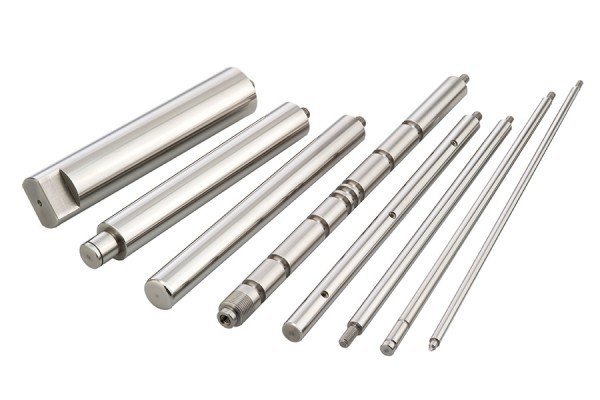 Precizinis velenas Ø6 mm, grūdintas (HRC 58–62), šlifuotas (tolerancija h6), chromuotas. Ilgiai 1000, 2000, 3000, 4000 mm
